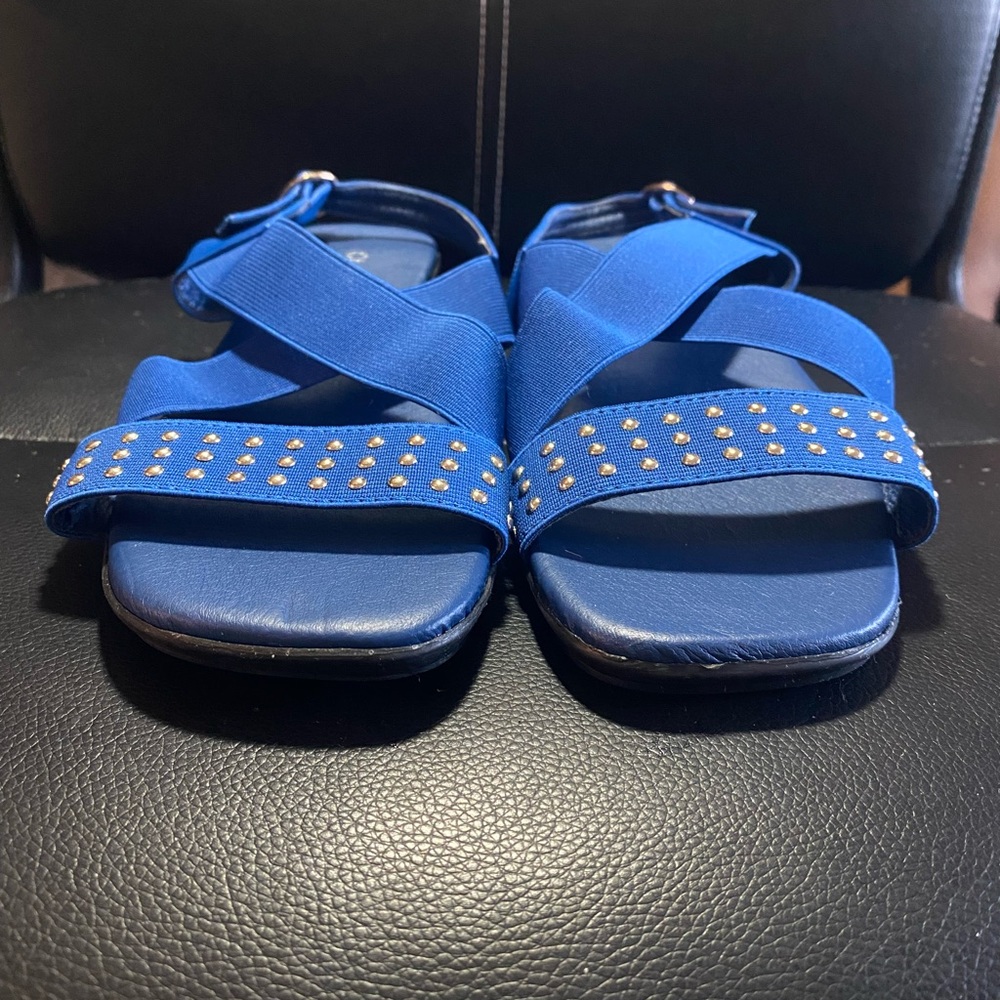 NEW🎉 CLASSIQUE Royal Blue Studded Elastic Strap Sandals Size 8 - Picture 4 of 10